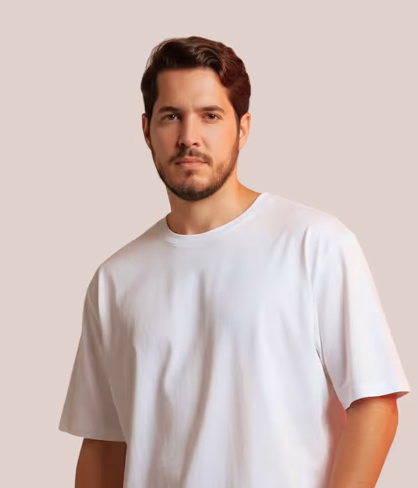 Leo - UI Designer & Webflow Expert
Strategy, UX structure, and high-performance builds.